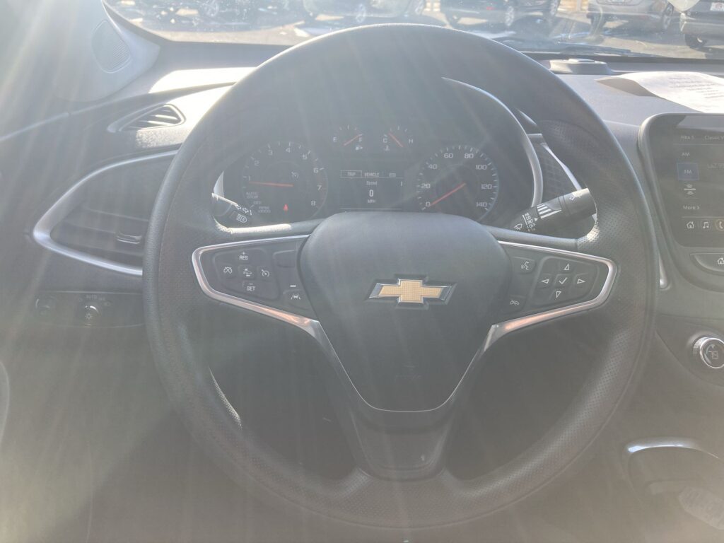 2023 CHEVROLET MALIBU LT (1LT)