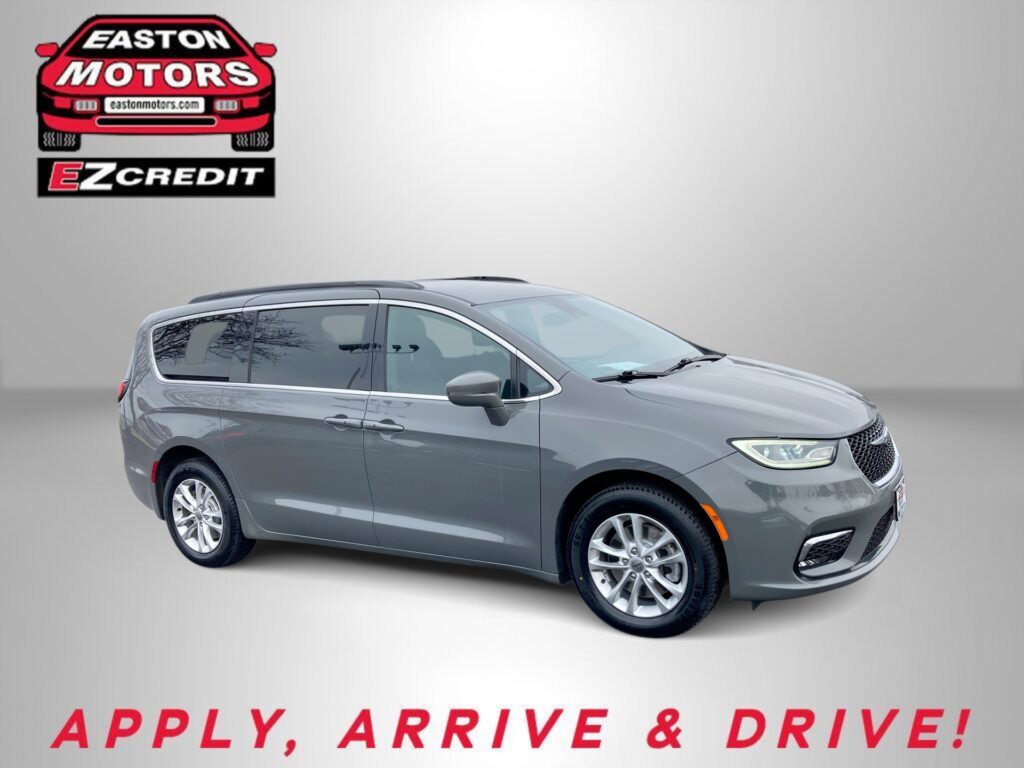 2022 CHRYSLER PACIFICA TOURING