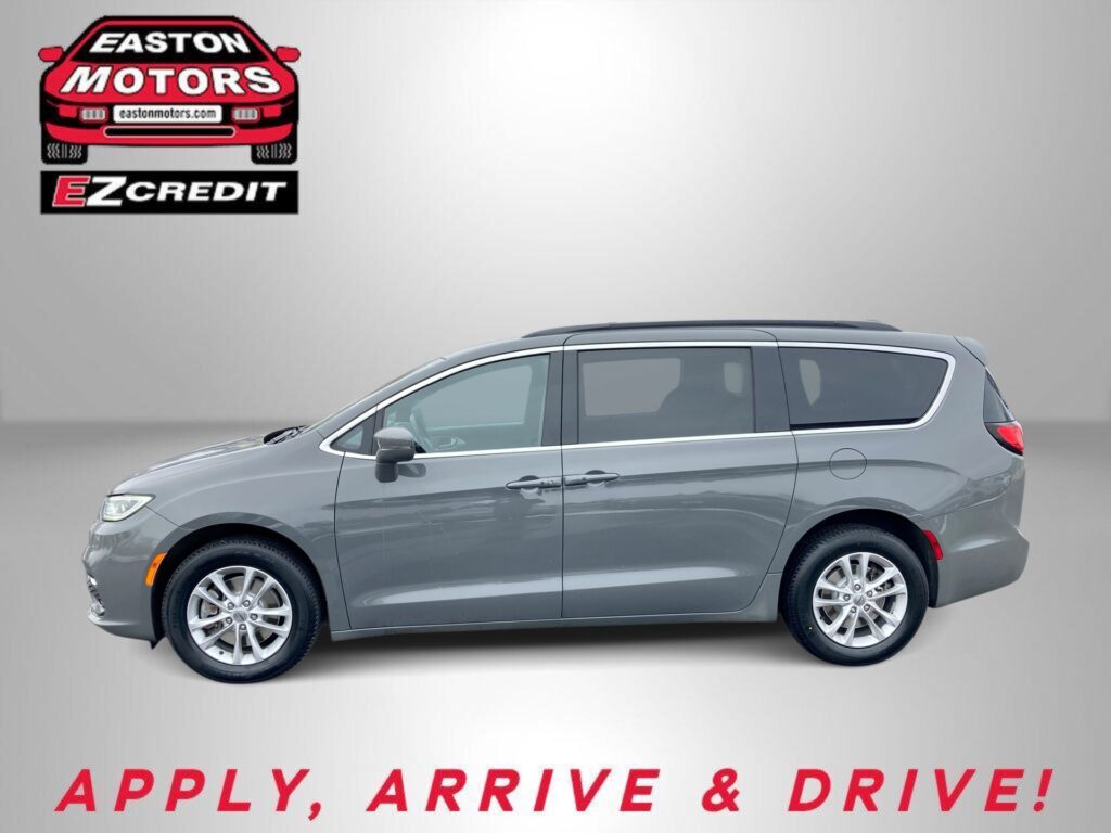 2022 CHRYSLER PACIFICA TOURING