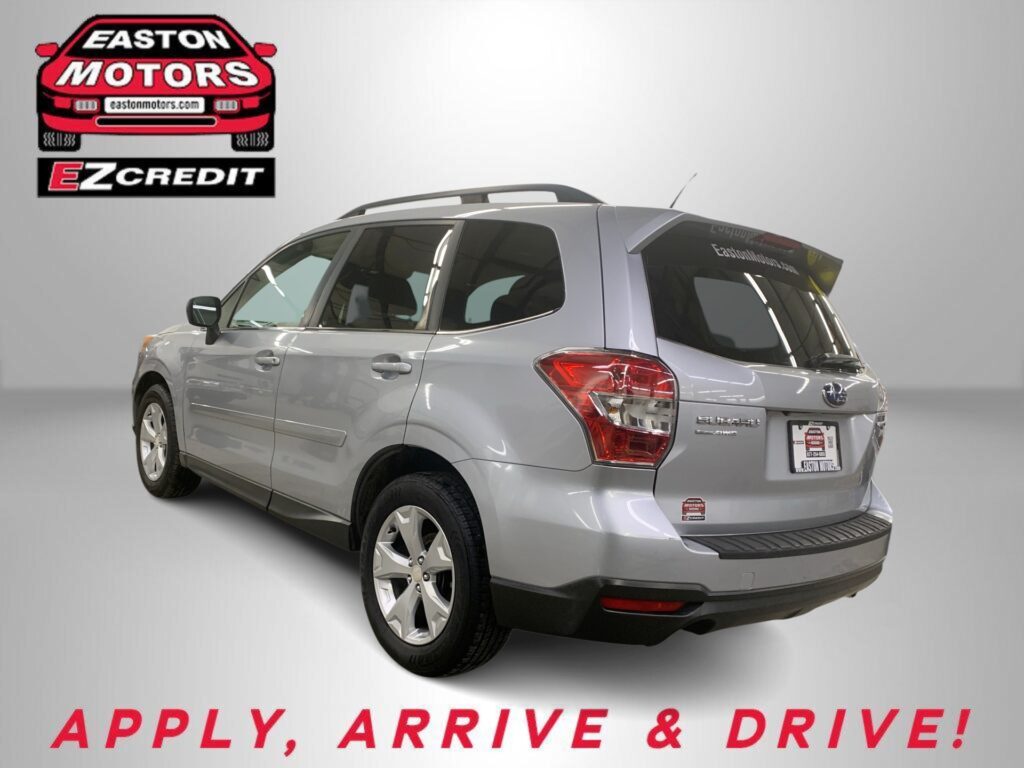 2015 SUBARU FORESTER LIMITED