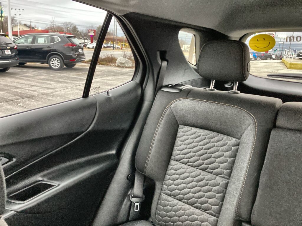 2020 CHEVROLET EQUINOX LT (1LT)