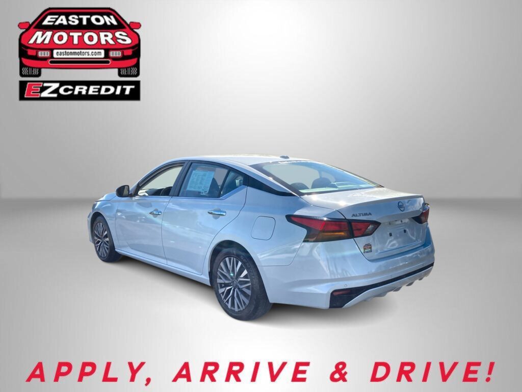 2023 NISSAN ALTIMA 2.5 SV