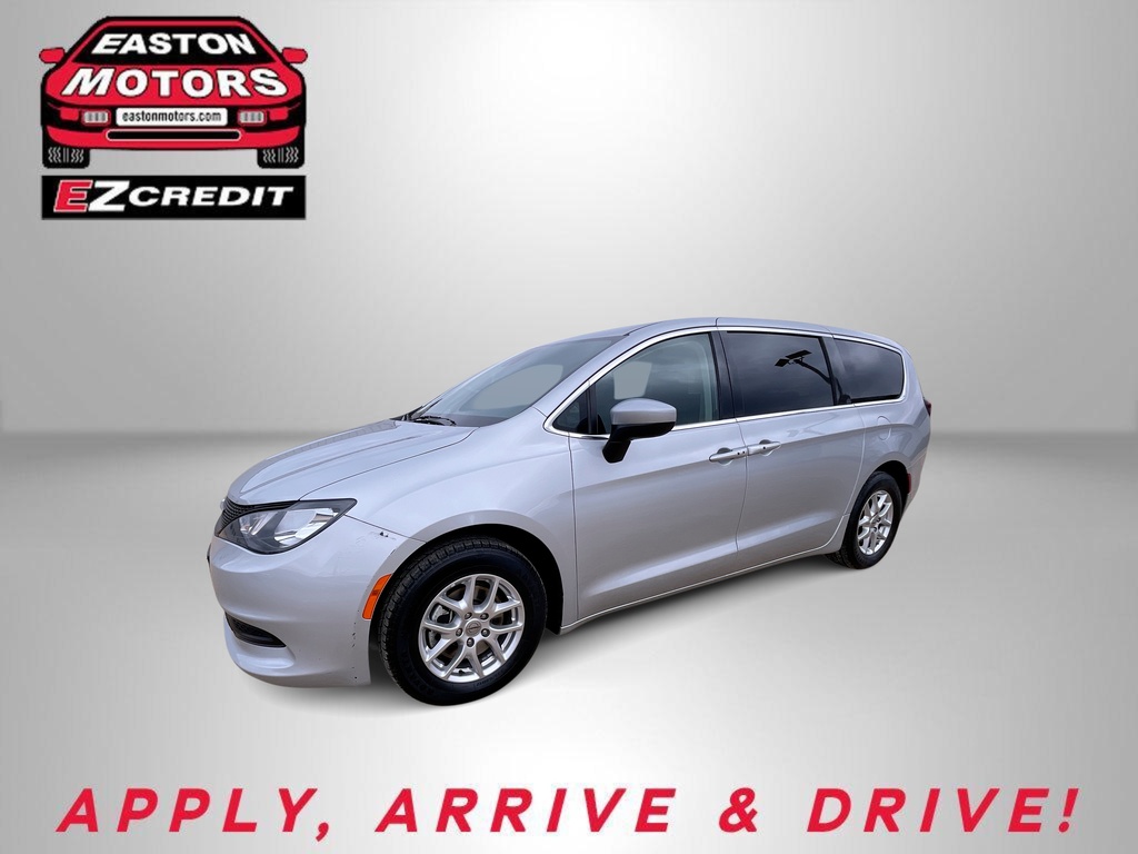 2023 CHRYSLER VOYAGER LX