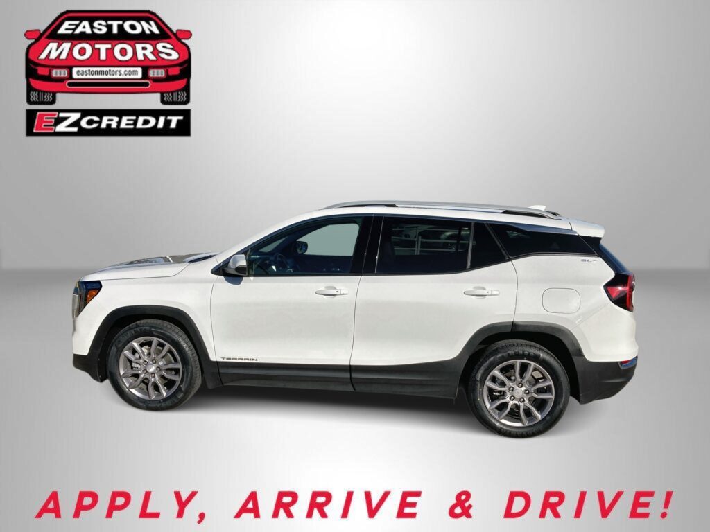 2024 GMC TERRAIN SLT