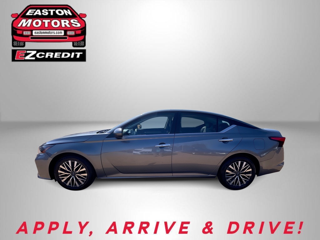 Promotional image of a gray sedan with Easton Motors branding and the slogan 'APPLY, ARRIVE & DRIVE'.