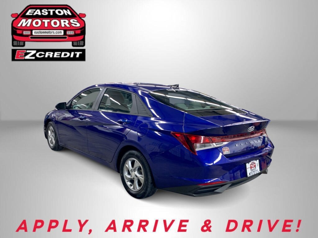 2021 HYUNDAI ELANTRA SE