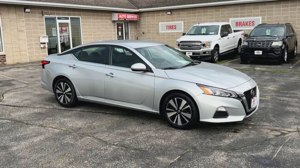 2022 NISSAN ALTIMA 2.5 SV