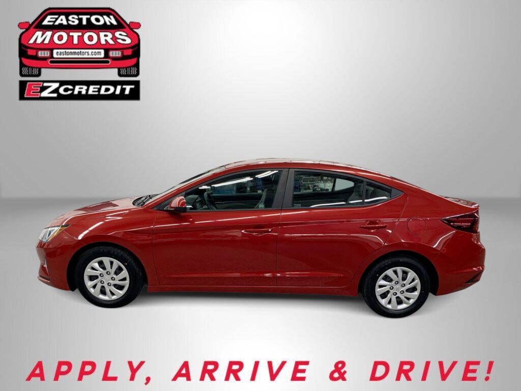 2019 HYUNDAI ELANTRA LIMITED; SE