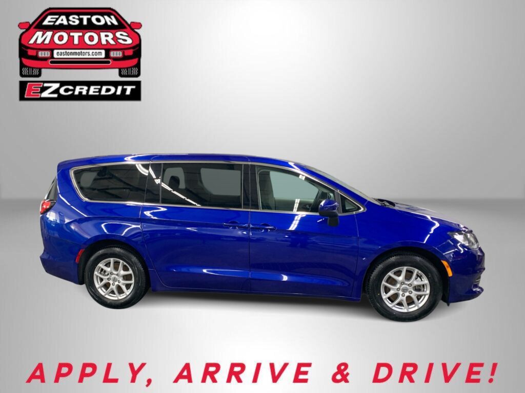 2021 CHRYSLER VOYAGER LX