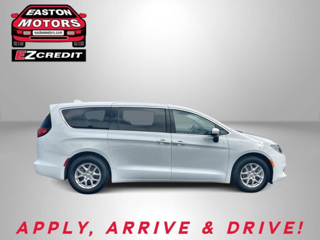 Red car logo for Easton Motors with EZ Credit, promotional banner in gray background.