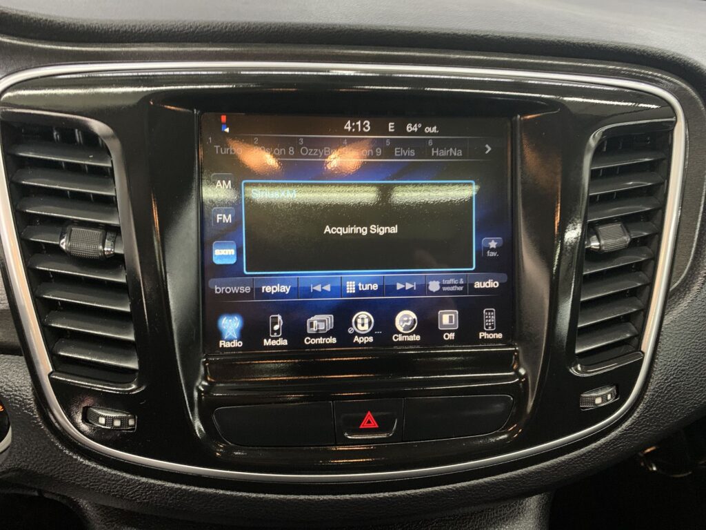 2016 CHRYSLER 200 LIMITED