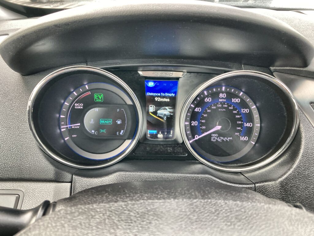 2015 HYUNDAI SONATA HYBRID BASE;
