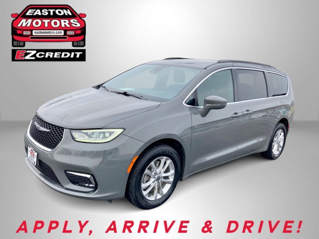 2022 CHRYSLER PACIFICA TOURING