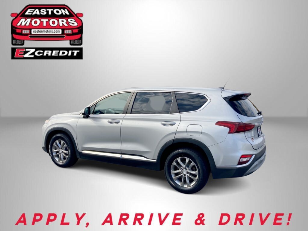 2019 HYUNDAI SANTA FE SE